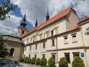 Kostel Nanebevzetí Panny Marie Brno Zábrdovice – oprava pilastrů | Renovace historických fasád